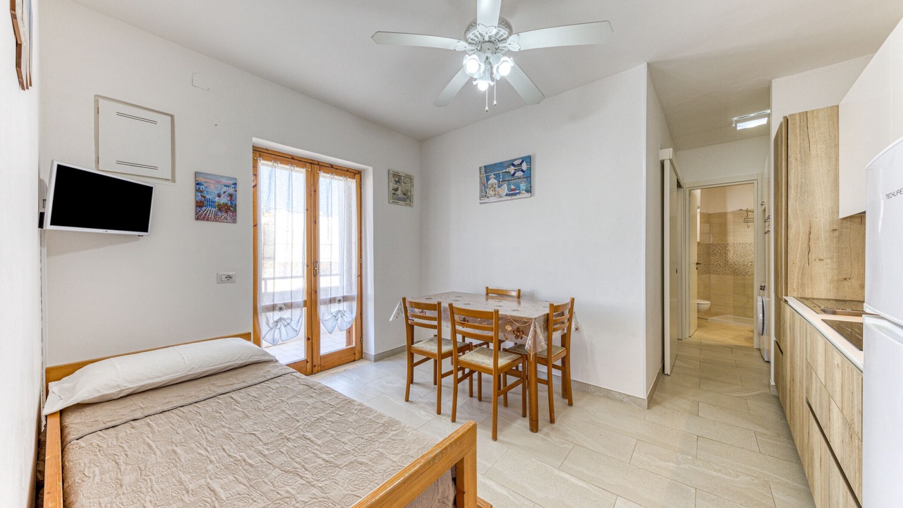 Photo of Bedroom in Lido Marini