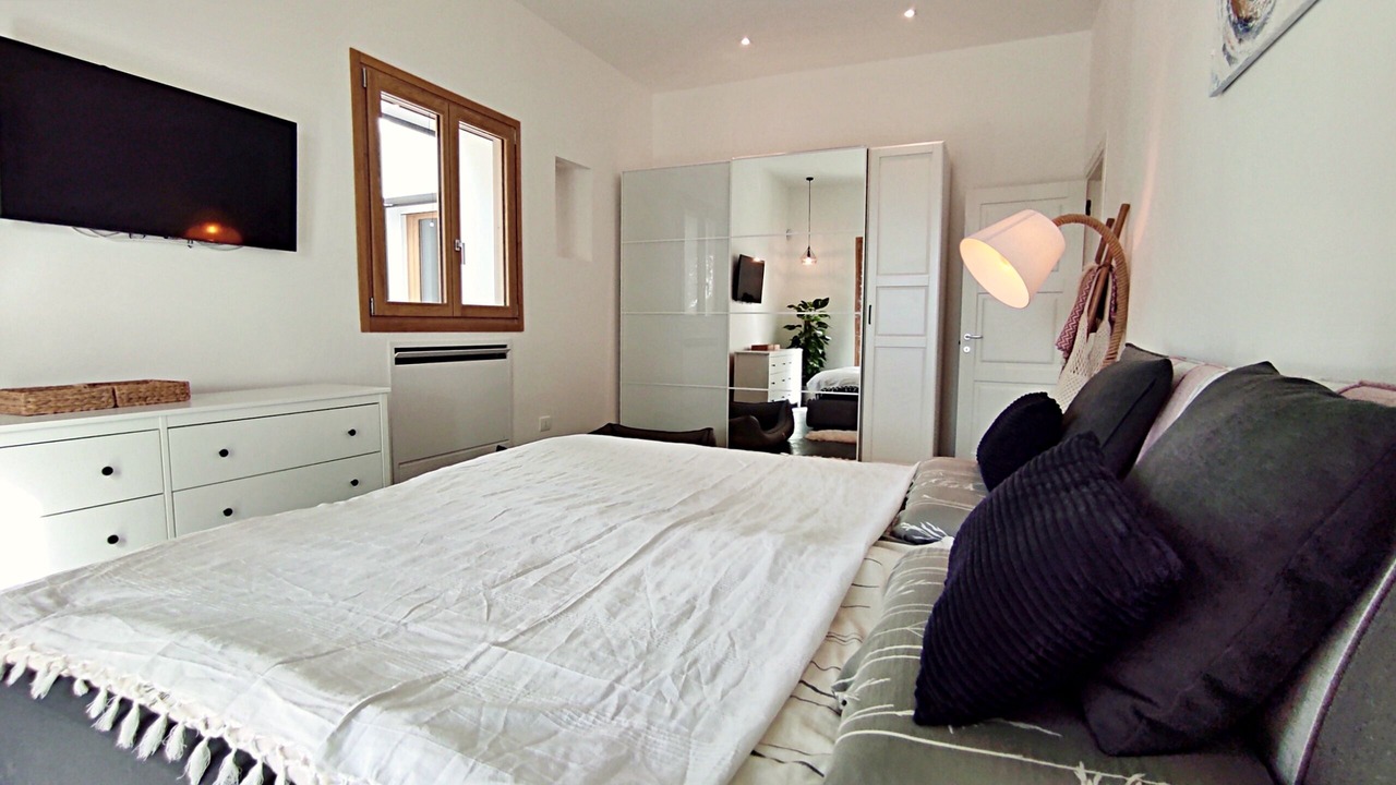 Photo of Bedroom in Specchia