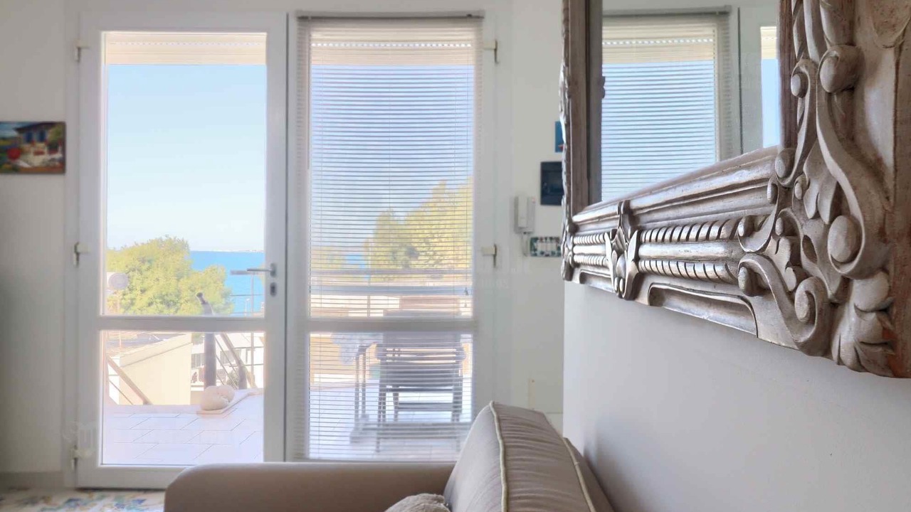 Photo of Livingroom in Marina San Gregorio