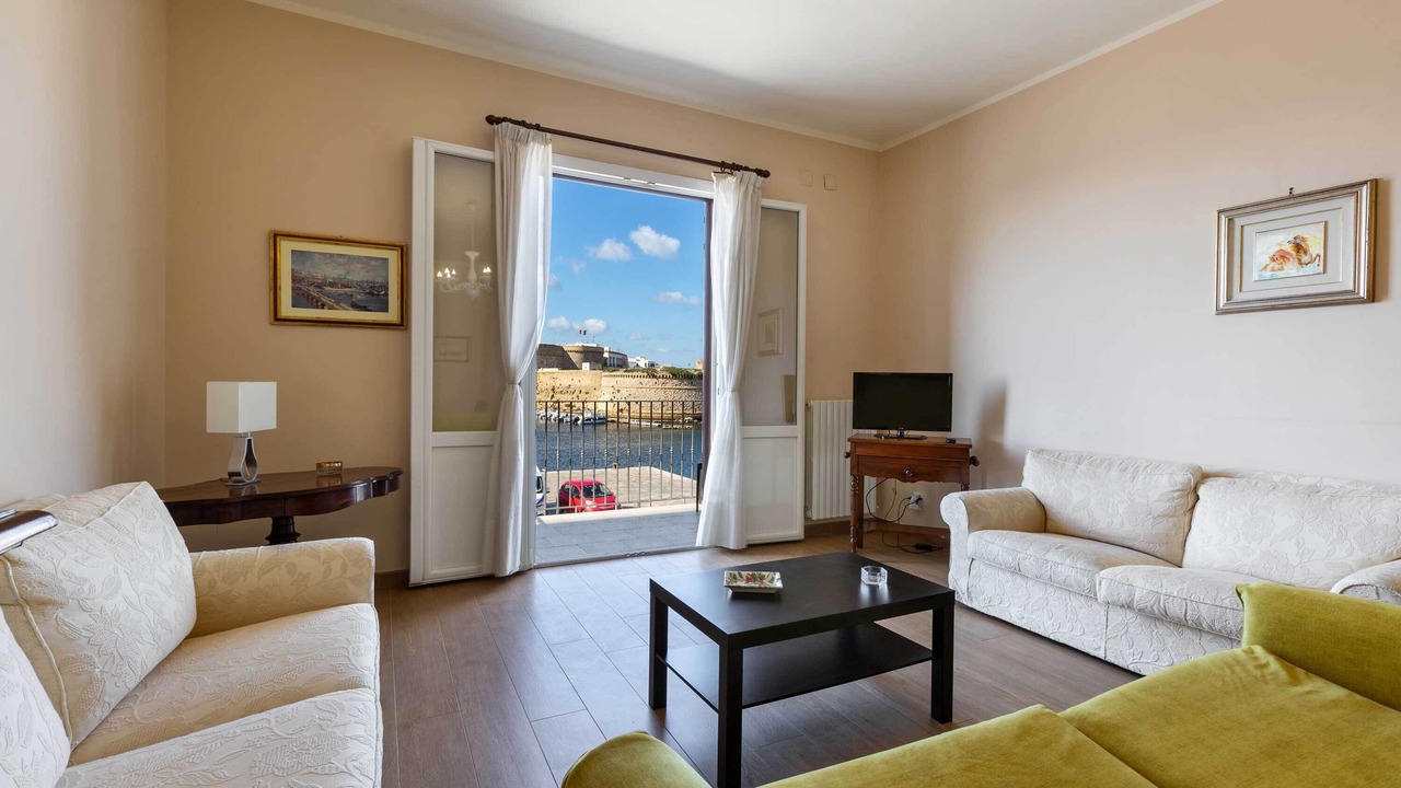 Photo of Livingroom in Gallipoli