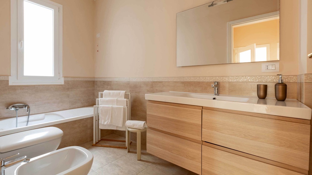 Photo of Bathroom in Gallipoli