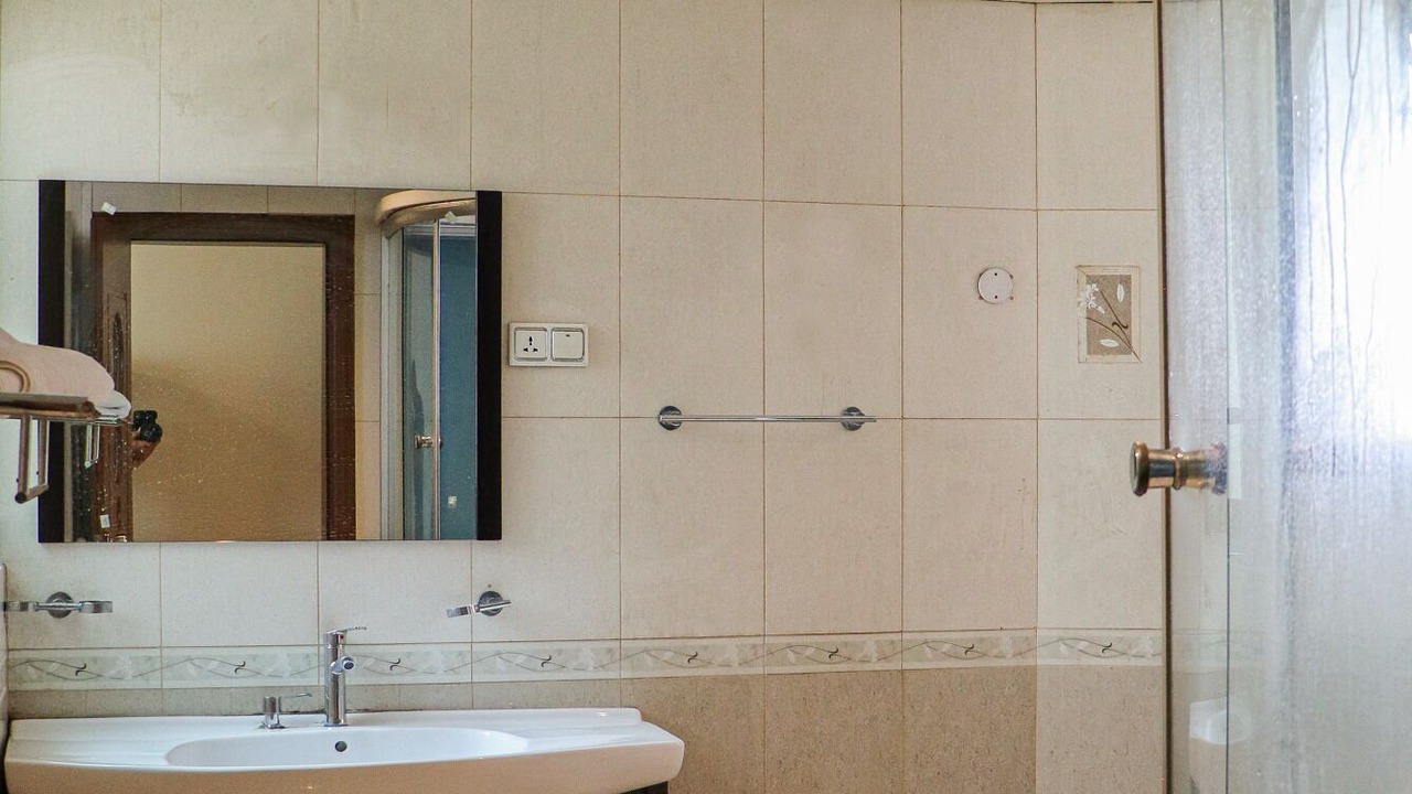 Photo of Bathroom in Yeka