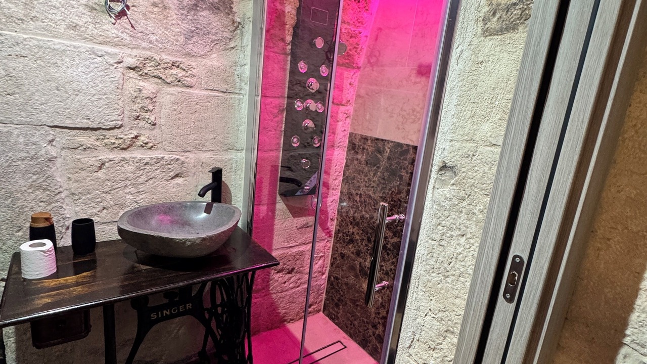 Photo of Bathroom in Corato