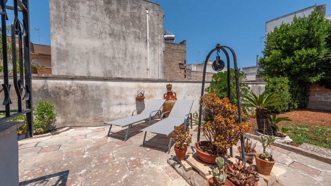 Photo of Patio Balcony in Giorgilorio