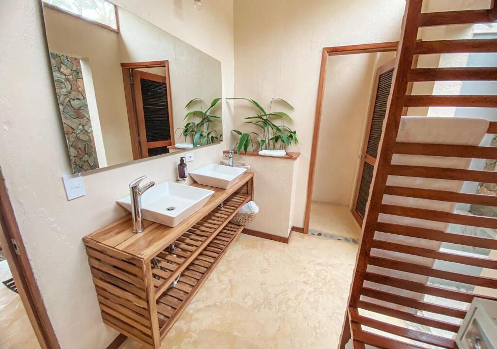 Photo of Bathroom in Las Pocitas