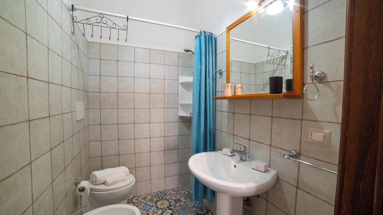 Photo of Bathroom in Torre Chianca