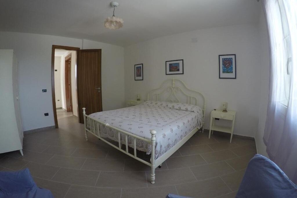 Photo of Bedroom in Baia Verde