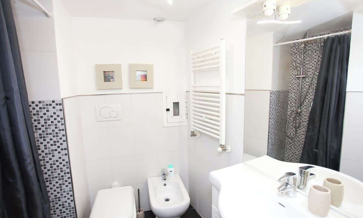 Photo of Bathroom in Old Town