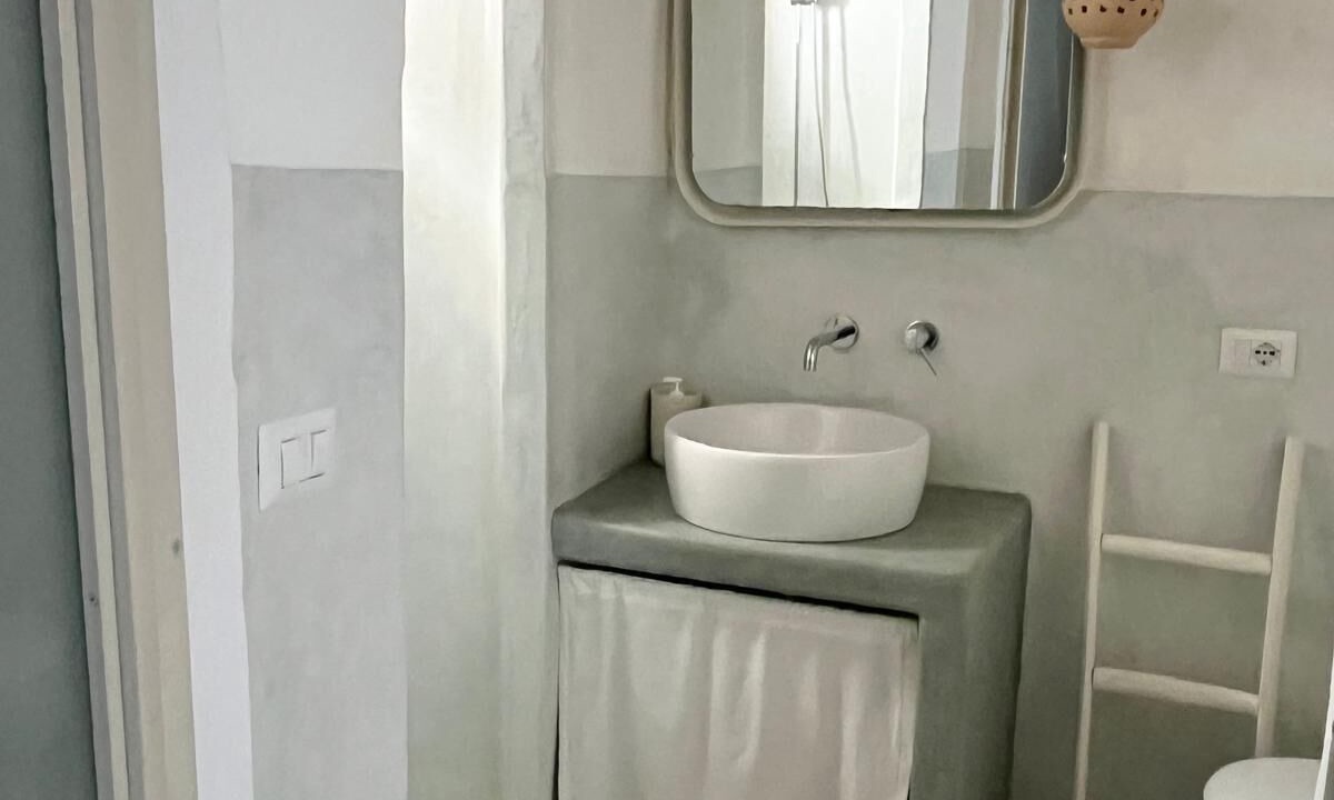 Photo of Bathroom in Matino