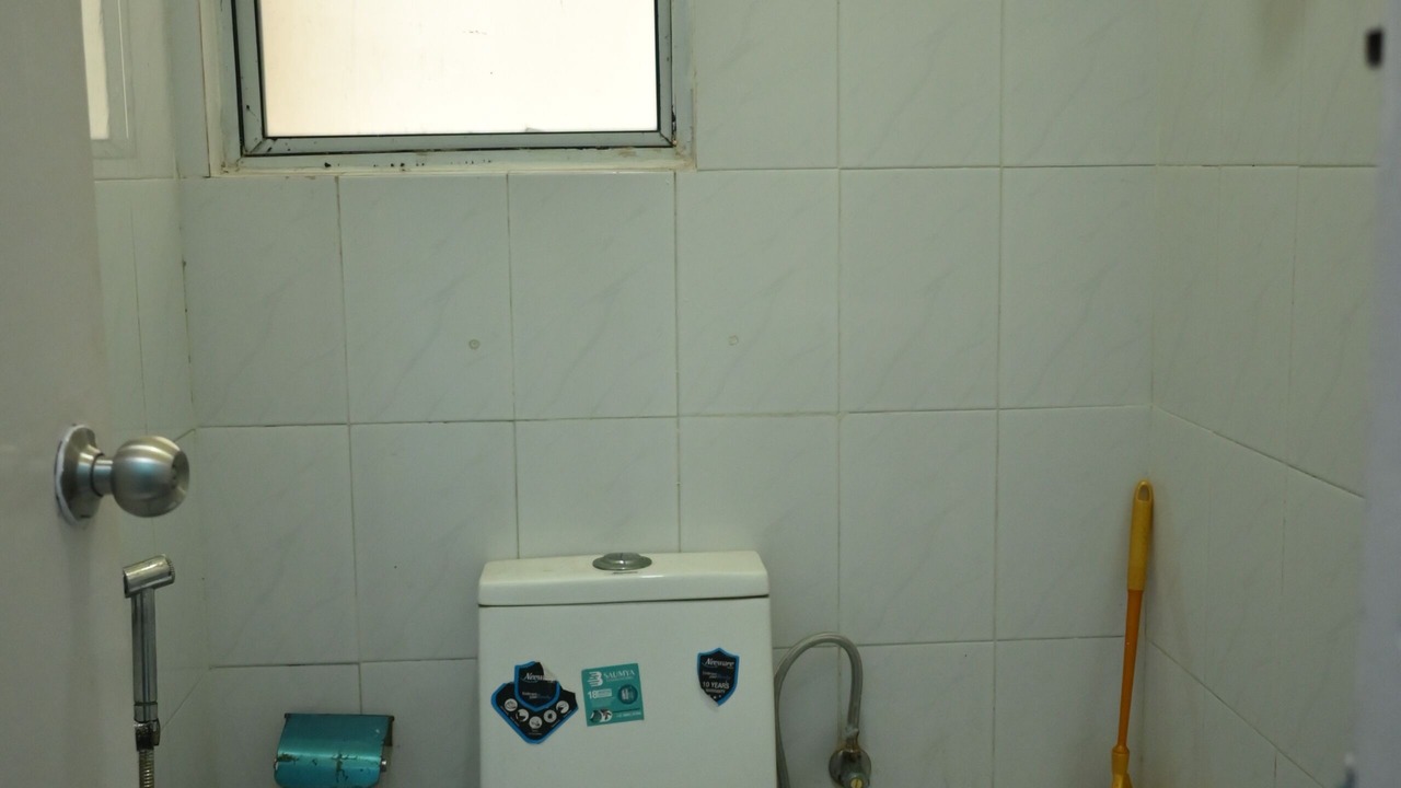Photo of Bathroom in Batanagar