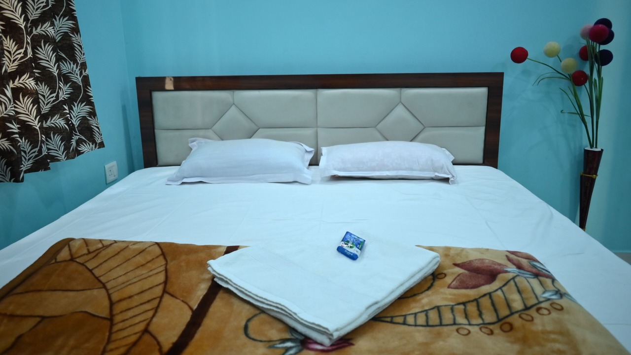 Photo of Bedroom in Batanagar