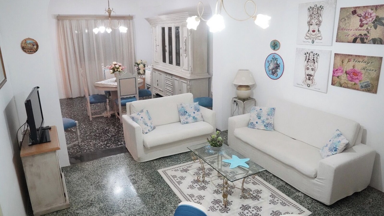 Photo of Livingroom in Borgagne