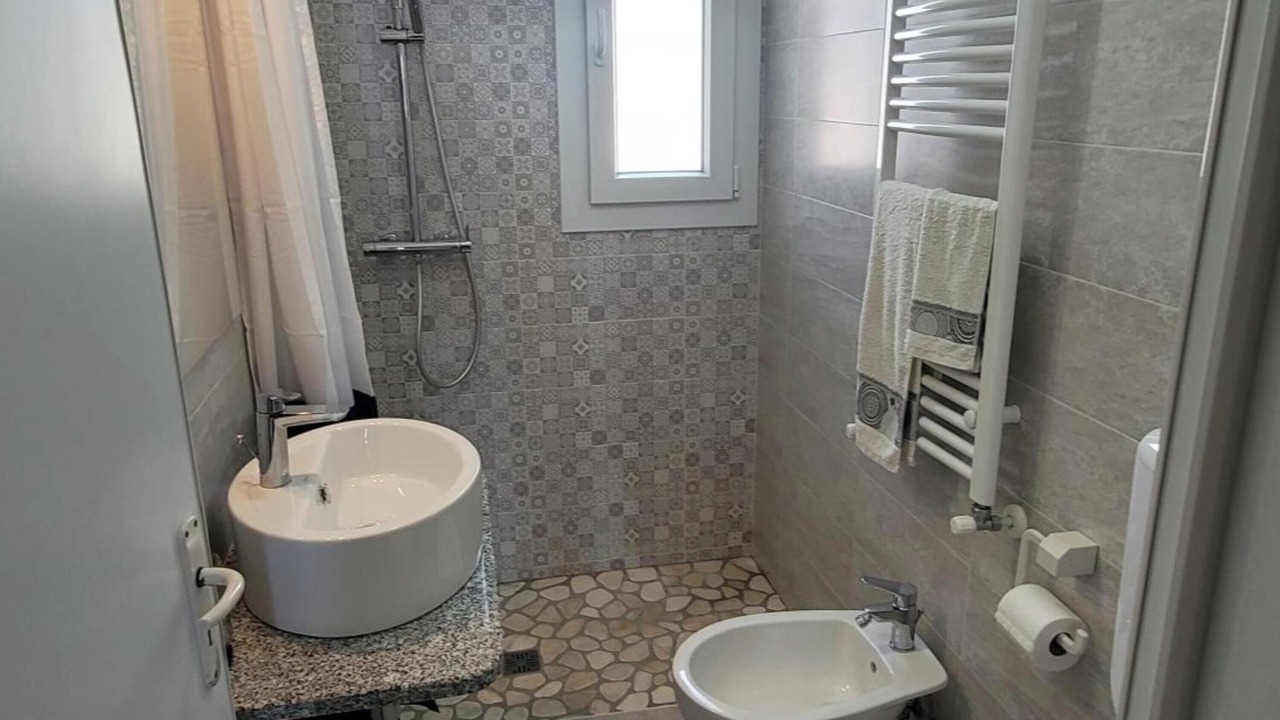Photo of Bathroom in Marina di Felloniche