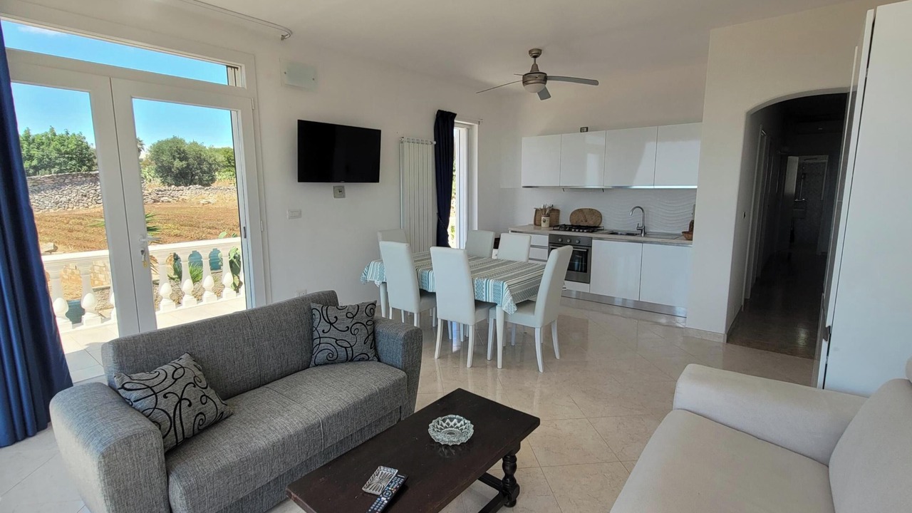 Photo of Bedroom in Marina di Felloniche