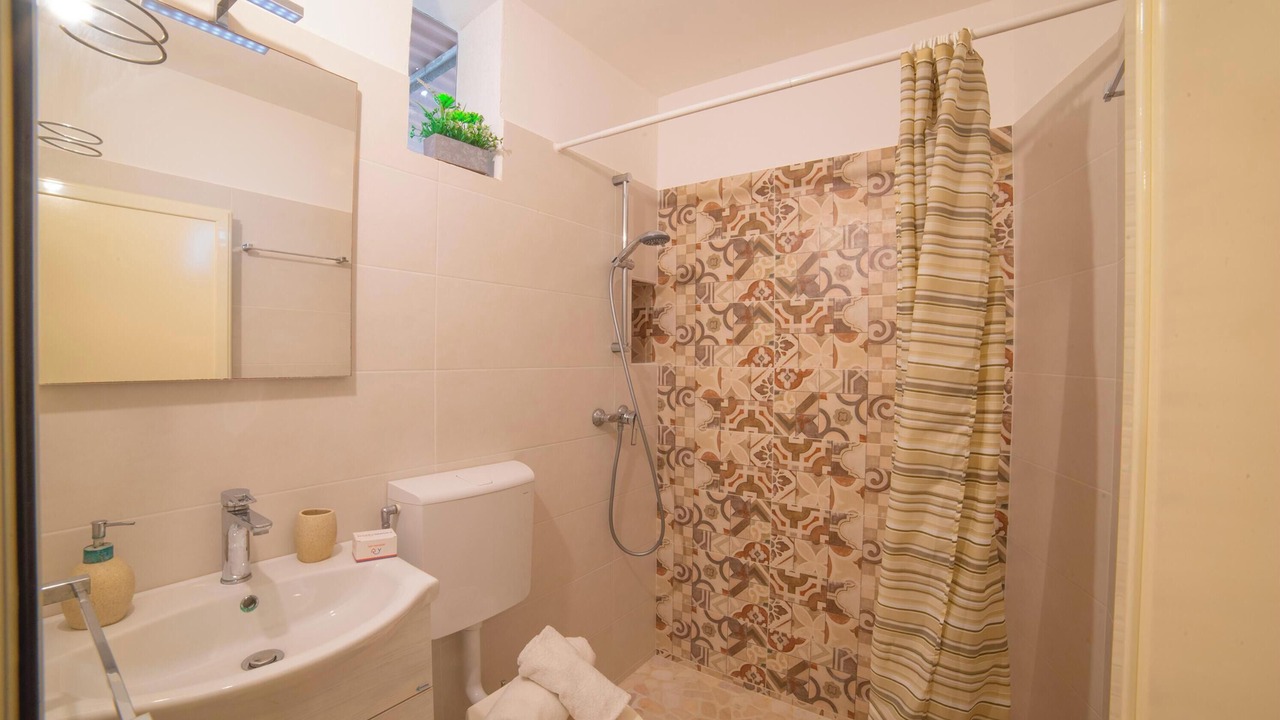Photo of Bathroom in Marina di Felloniche