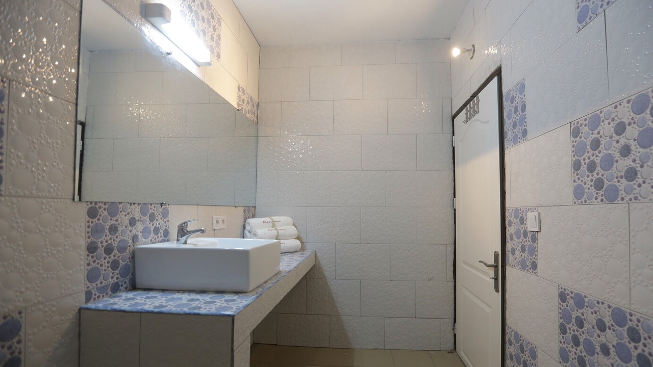Photo of Bathroom in Mahajanga