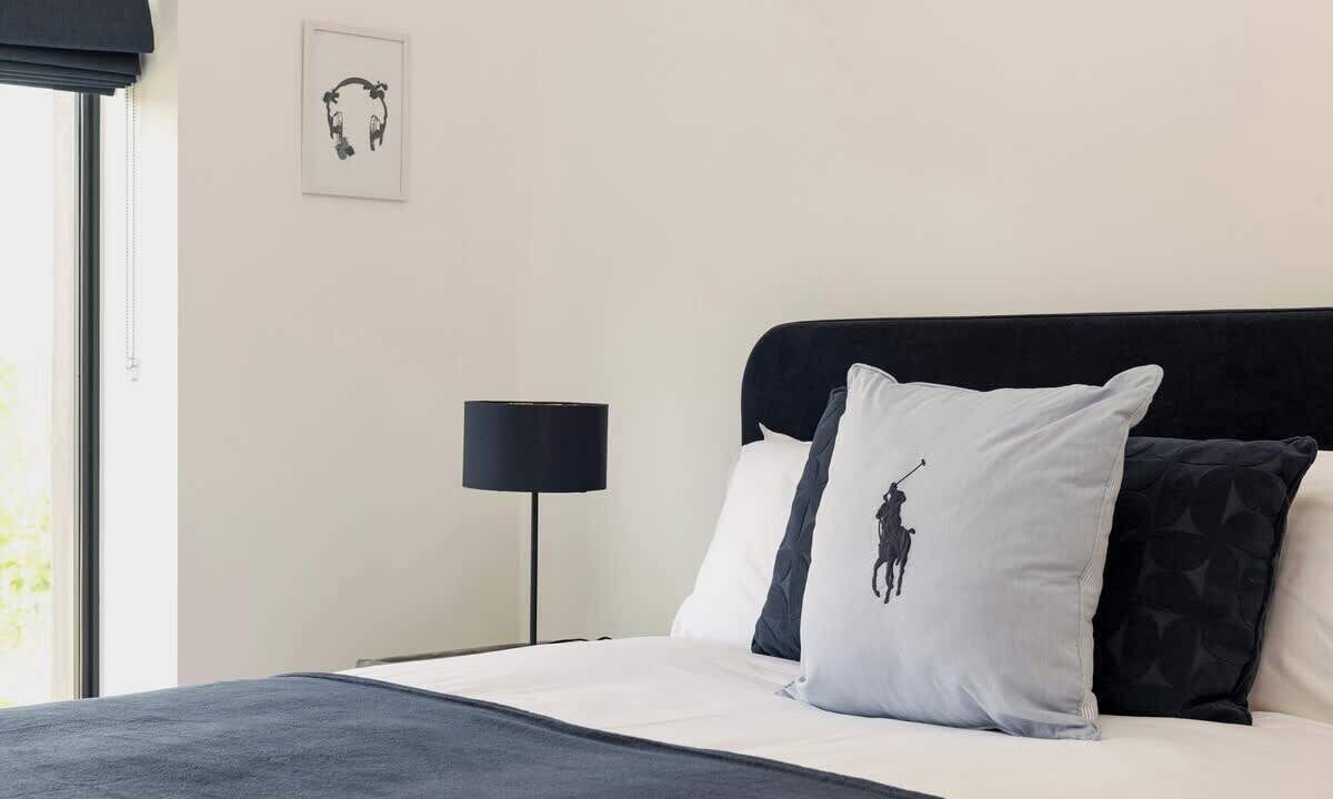 Photo of Bedroom in Holcombe