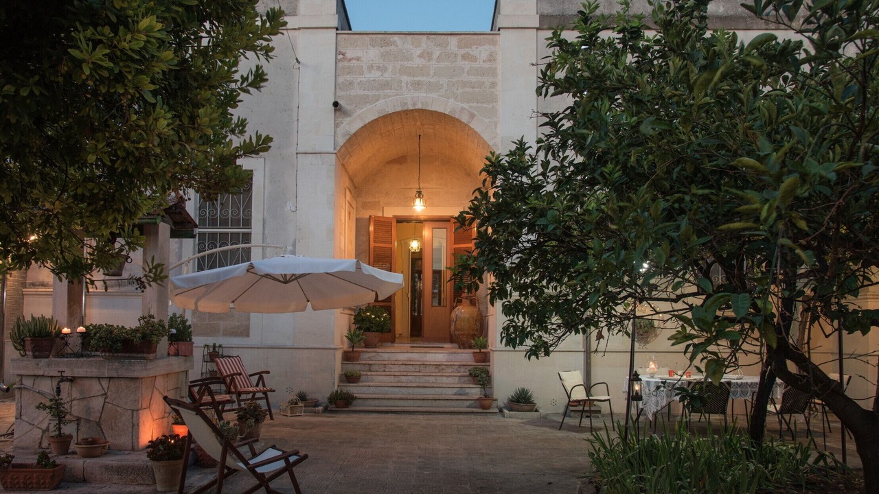 Photo of Patio Balcony in Giorgilorio