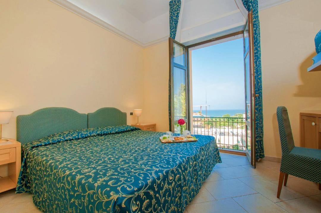 Photo of Bedroom in Rodi Garganico