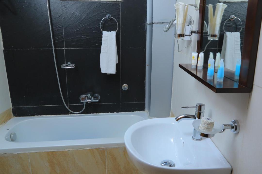 Photo of Bathroom in Arada