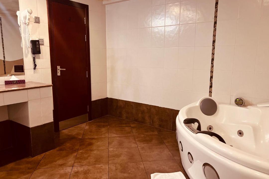 Photo of Bathroom in Kirkos