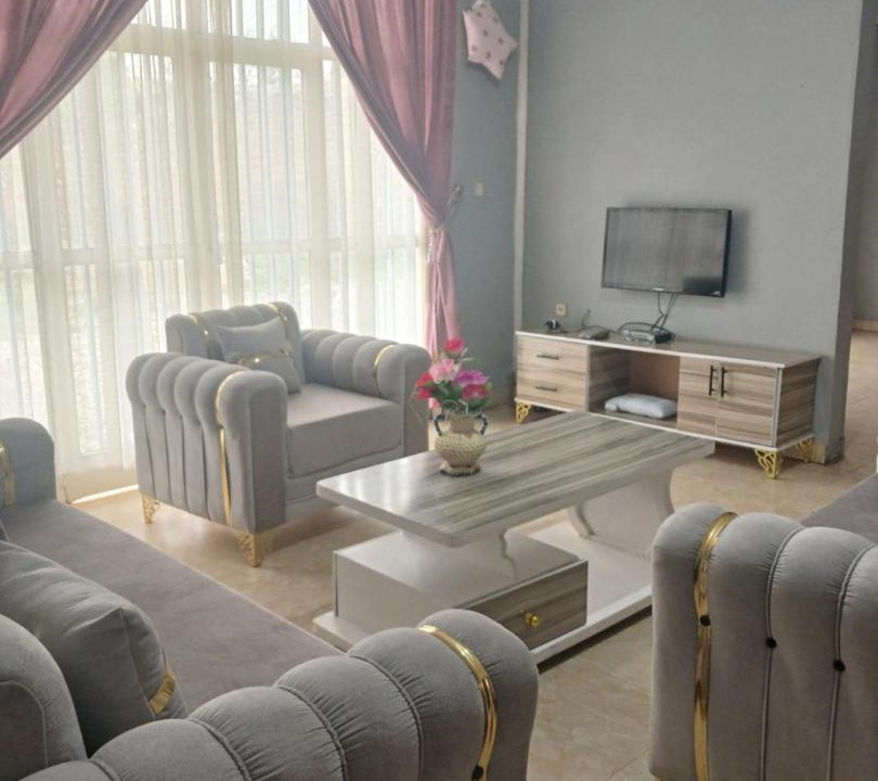 Photo of Livingroom in Axum