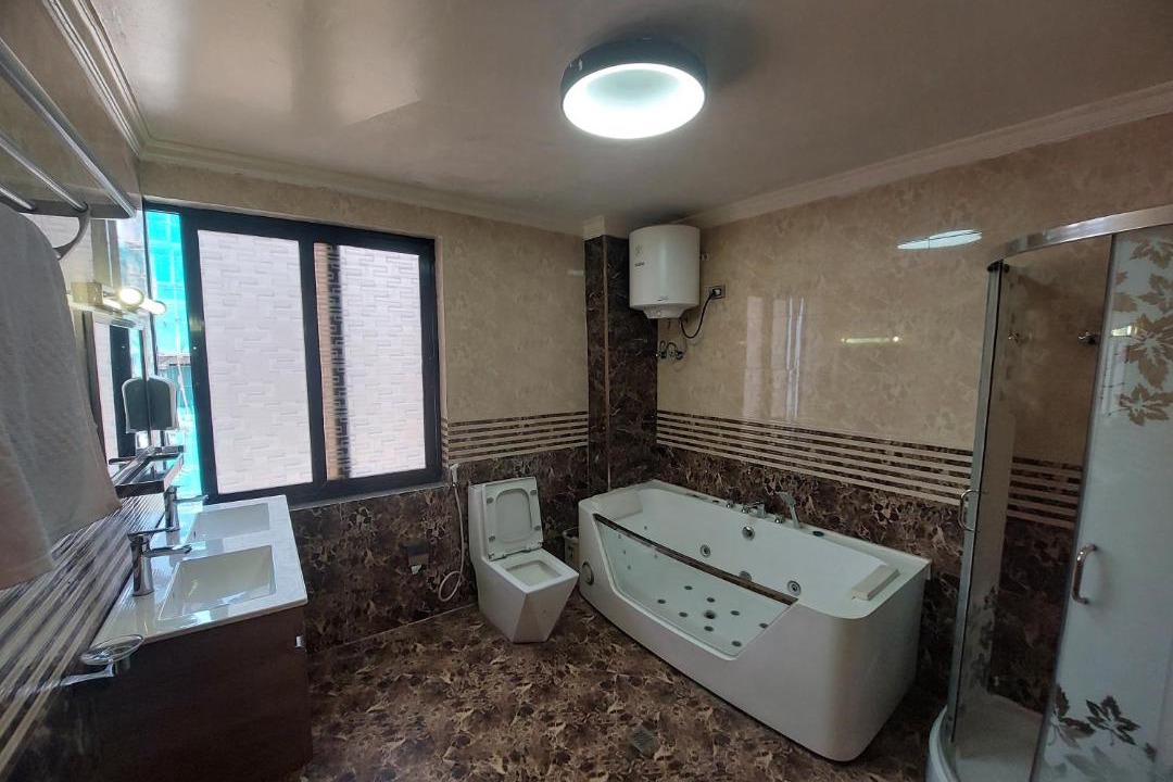 Photo of Bathroom in Yeka