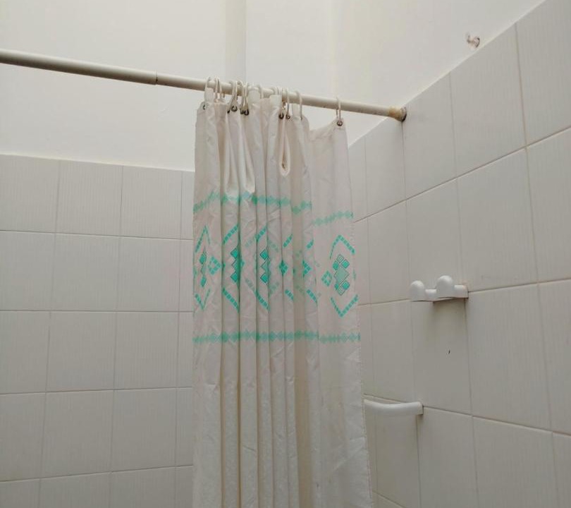 Photo of Bathroom in Aradeo