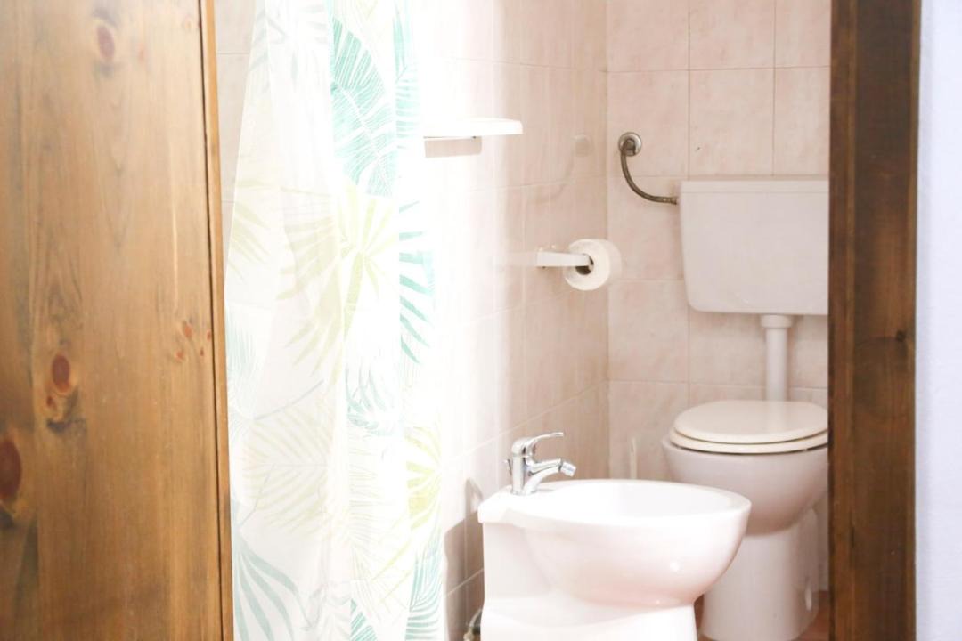 Photo of Bathroom in Gallipoli Historic Center