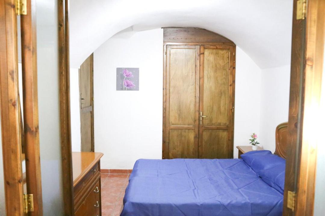 Photo of Bedroom in Gallipoli Historic Center