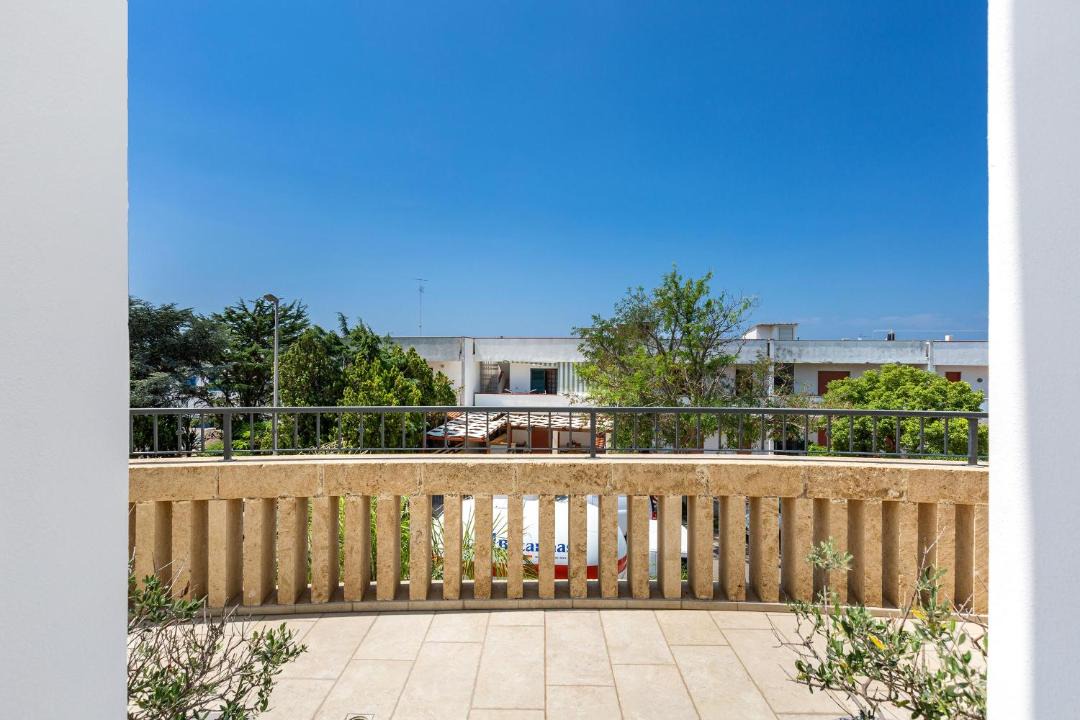Photo of Patio Balcony in Lido Marini