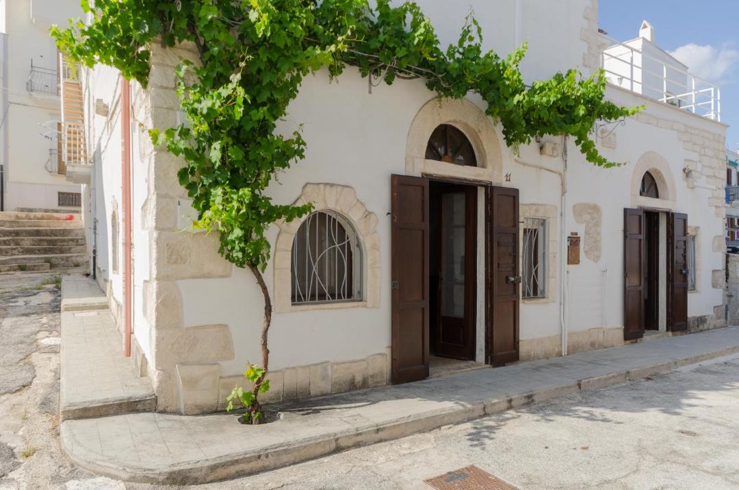 Photo of Buildings in Mattinata
