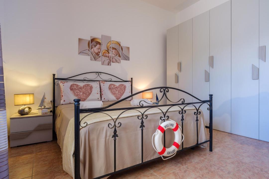 Photo of Bedroom in Torre Lapillo