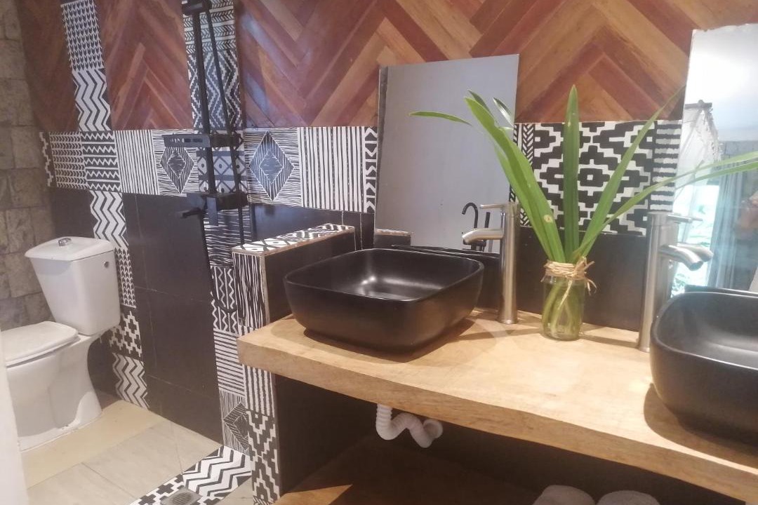 Photo of Bathroom in Djamandjary