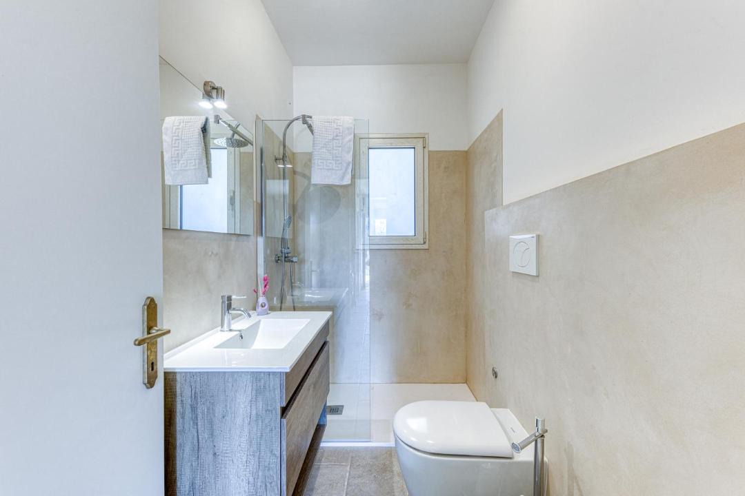 Photo of Bathroom in Patu