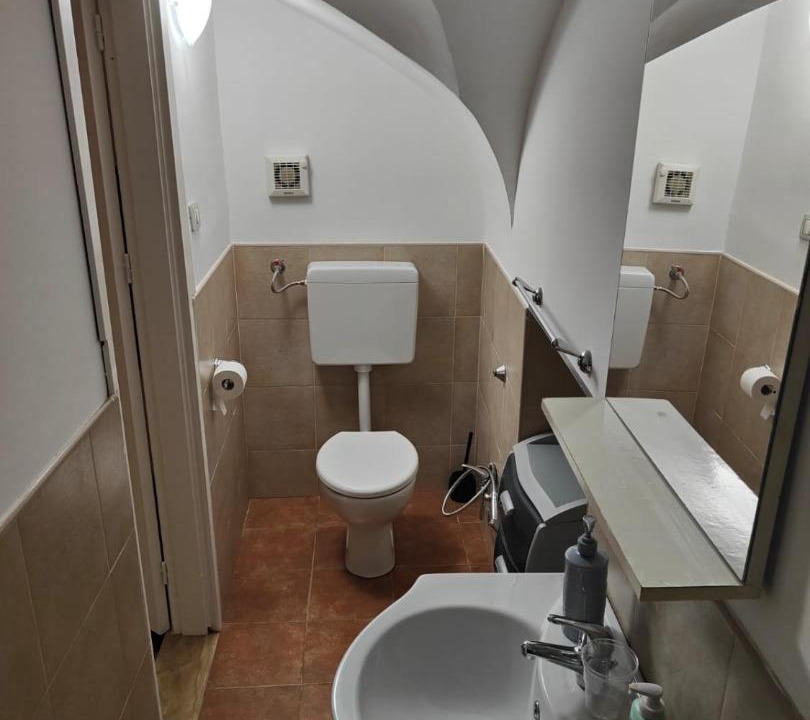 Photo of Bathroom in Brindisi Histotic Center