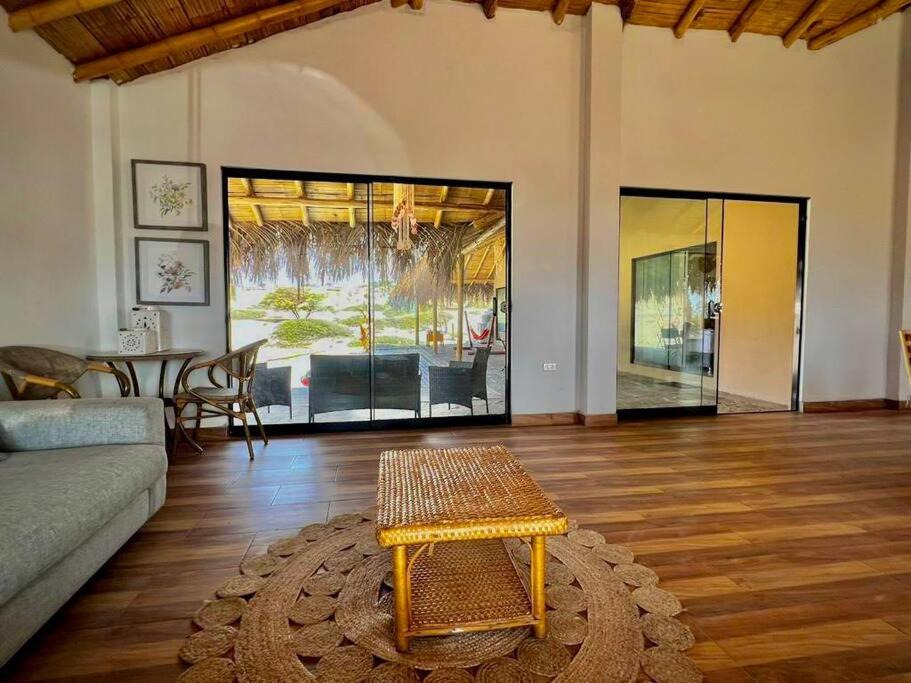 Photo of Livingroom in Los Organos