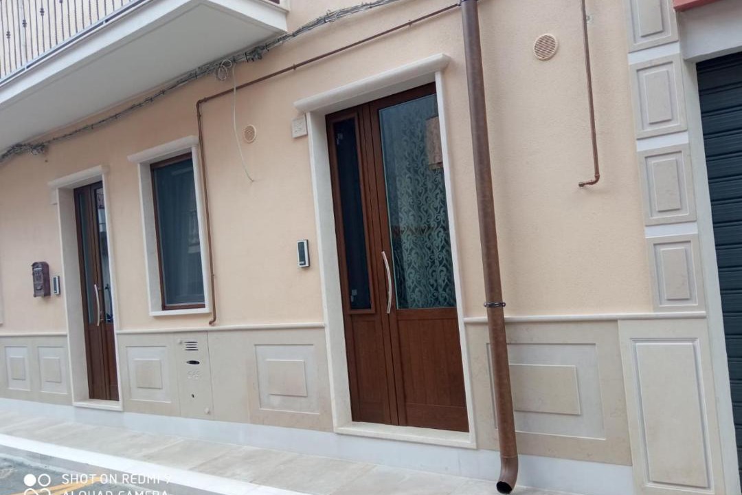 Photo of Buildings in Lesina