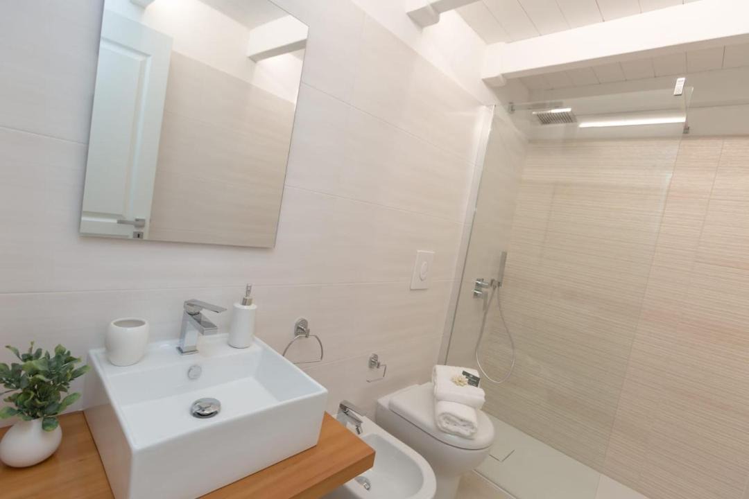 Photo of Bathroom in Felline