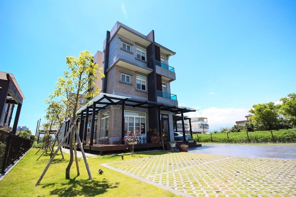 Photo of Buildings in Luodong