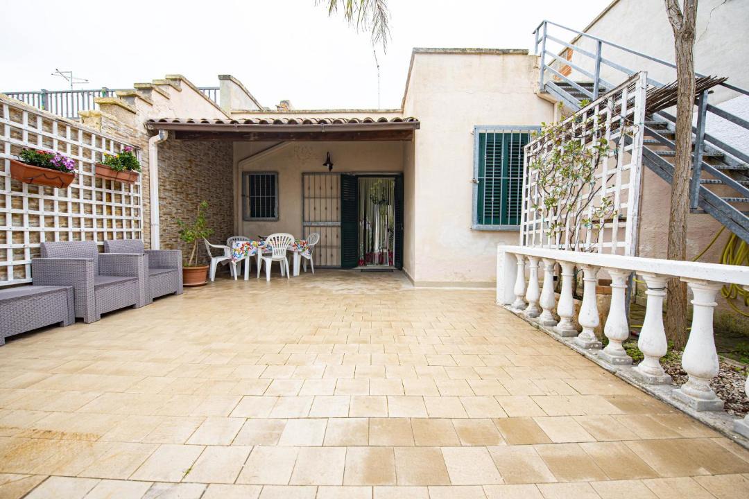 Photo of Buildings in La Strea