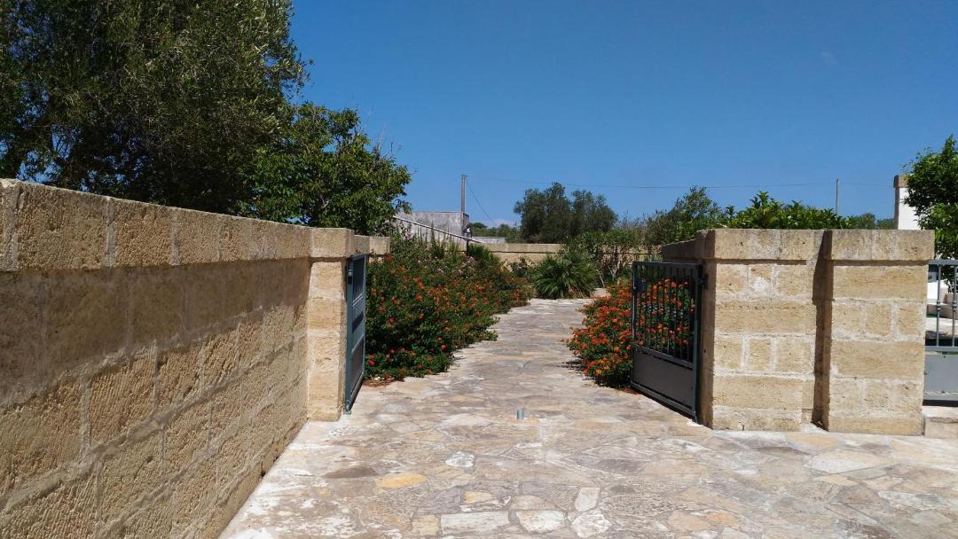 Photo of Buildings in Vignacastrisi