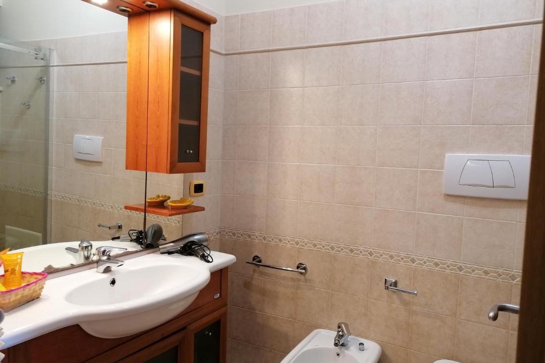 Photo of Bathroom in Matino