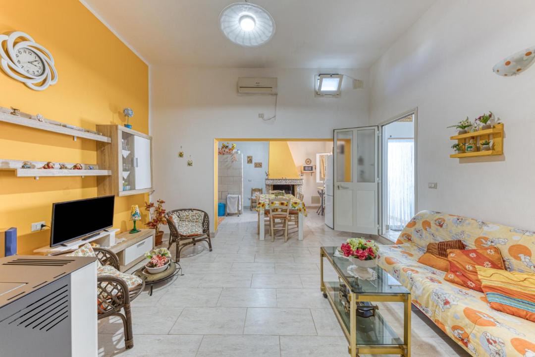Photo of Livingroom in Giurdignano