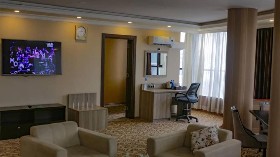 Photo of Livingroom in Nifas Silk-Lafto