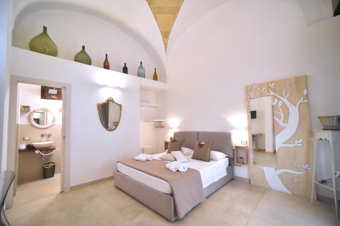 Photo of Bedroom in Gallipoli Historic Center
