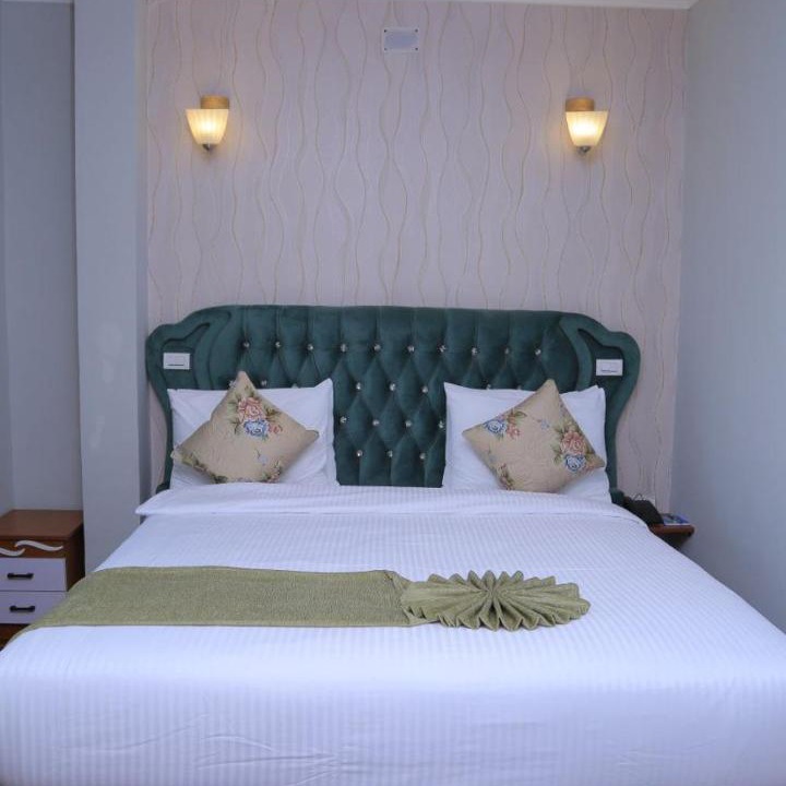 Photo of Bedroom in Nifas Silk-Lafto