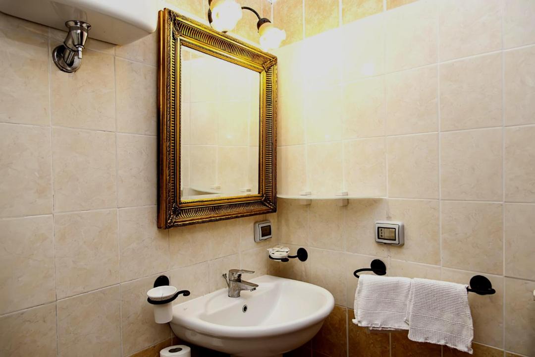 Photo of Bathroom in Lecce Historic Center