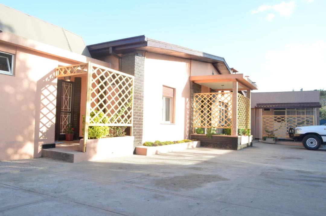 Photo of Buildings in Nifas Silk-Lafto