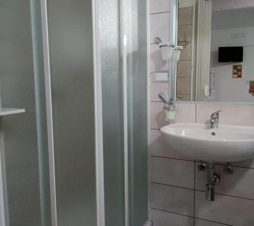 Photo of Bathroom in Felline